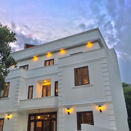 Grand Elephant Мириса Екстериор снимка